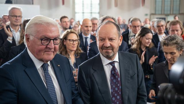 Friedenspreis des Deutschen Buchhandels: Völkerrechtsanwalt Sands mit Friedenspreis ausgezeichnet