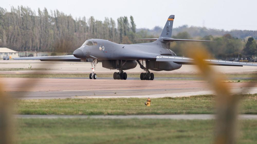 Großbritannien Anti-Terror-Einsatz Fairford Luftwaffenstützpunkt Iran USA Polizei
