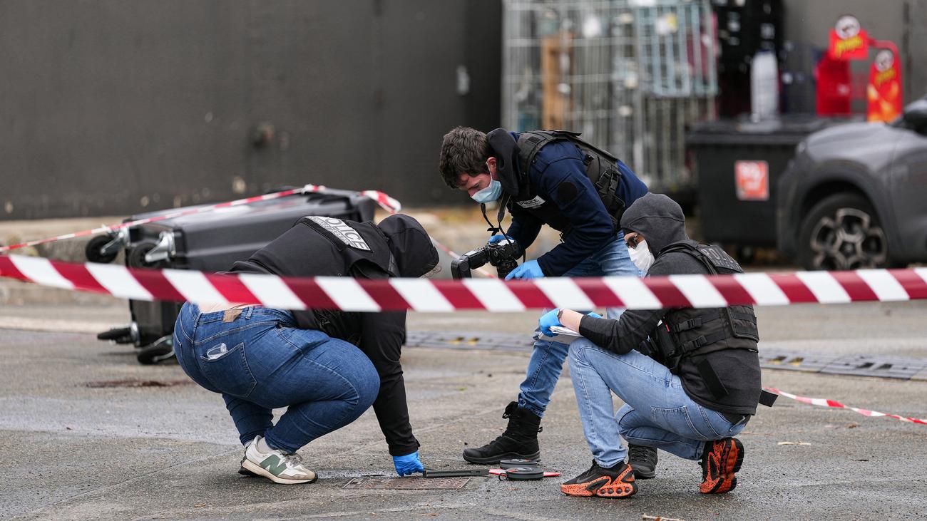 Frankreich: Drei weitere Festnahmen nach rassistischem Anschlag nahe Paris