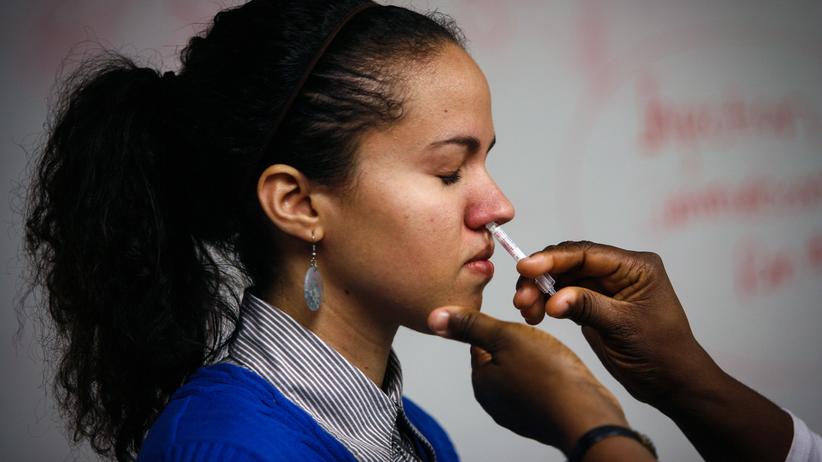 Corona-Impfung per Nasenspray: Schnief und Schluss
