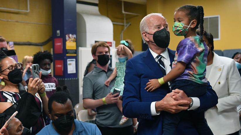 Coronavirus: Joe Biden wirbt für Impfung von Kleinkindern