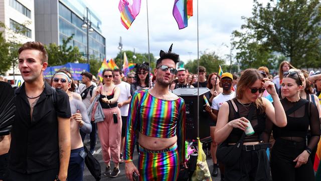 Christopher Street Day: Zehntausende demonstrieren bei CSD in Berlin