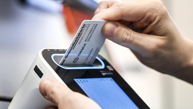 Elektronische Patientenakte: Krankenversicherte nutzen elektronische Patientenakte bisher kaum