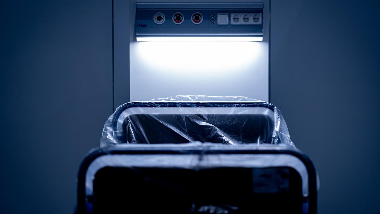 Krankenhausreform: Bund und Länder einigen sich offenbar auf angepasste Krankenhausreform