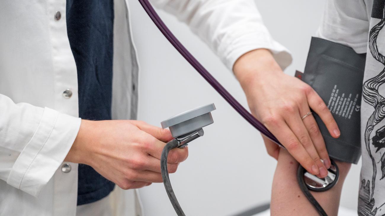 Bertelsmann-Studie: Bessere Aufgabenverteilung könnte laut Studie Hausarztmangel bekämpfen