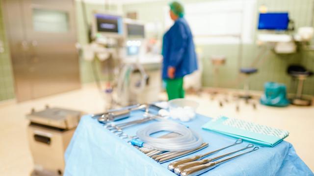 Bild: Schwangerschaftsabbruch: Erstmals mehr Schwangerschaftsabbrüche mit Medikament als OP