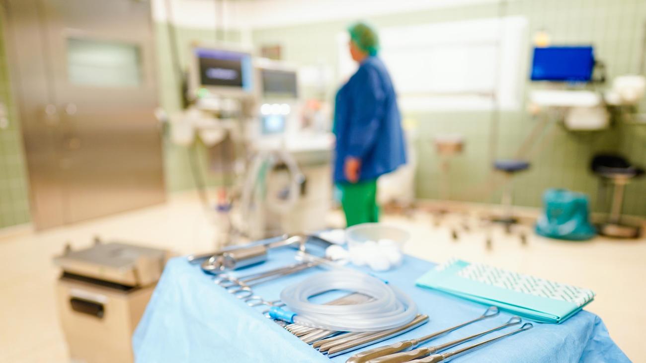 Schwangerschaftsabbruch: Erstmals mehr Schwangerschaftsabbrüche mit Medikament als OP