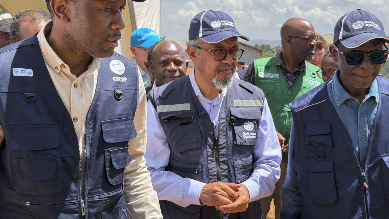 Ebola: WHO-Generalsekretär besucht Stadt im Epizentrum des Ebola-Ausbruchs