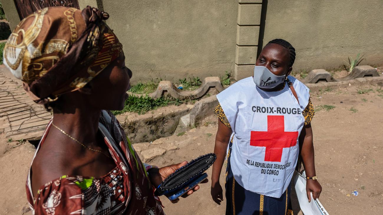 Demokratik Kongo Cumhuriyeti: Yardım Kuruluşları Ebola ile Mücadelede Yetersizlik Eleştirisi
