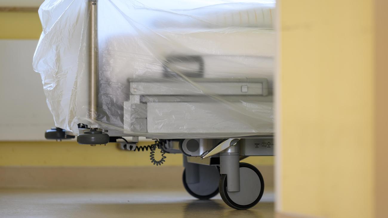 Kesintiler: Planlanan Tasarruf Önlemleri Nedeniyle Her İki Klinikten Biri İflas Edebilir
