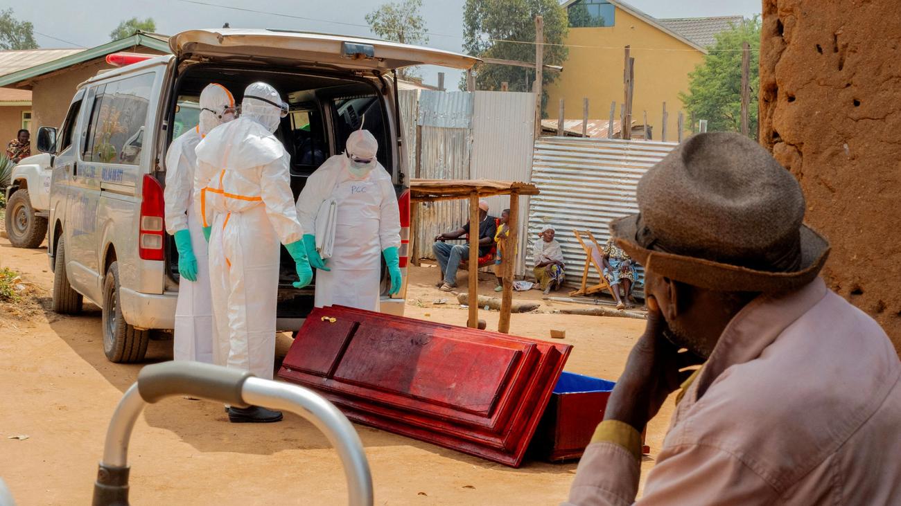 Ebola: WHO befürchtet in der DR Kongo schwersten Ebola-Ausbruch jemals