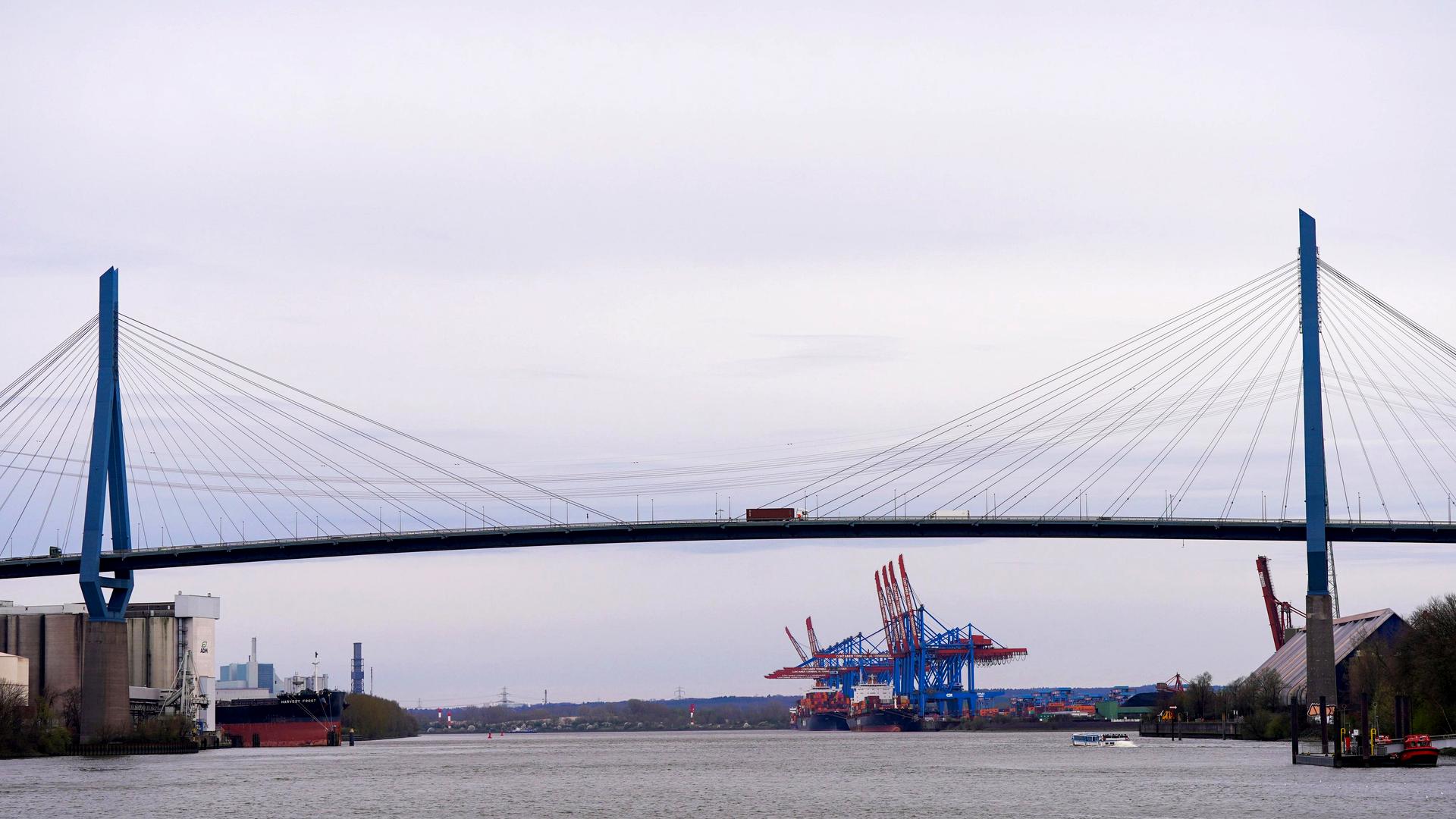 Hamburger Brücken-Wahrzeichen: Lässt sich eine Brücke schneller bauen als geplant?