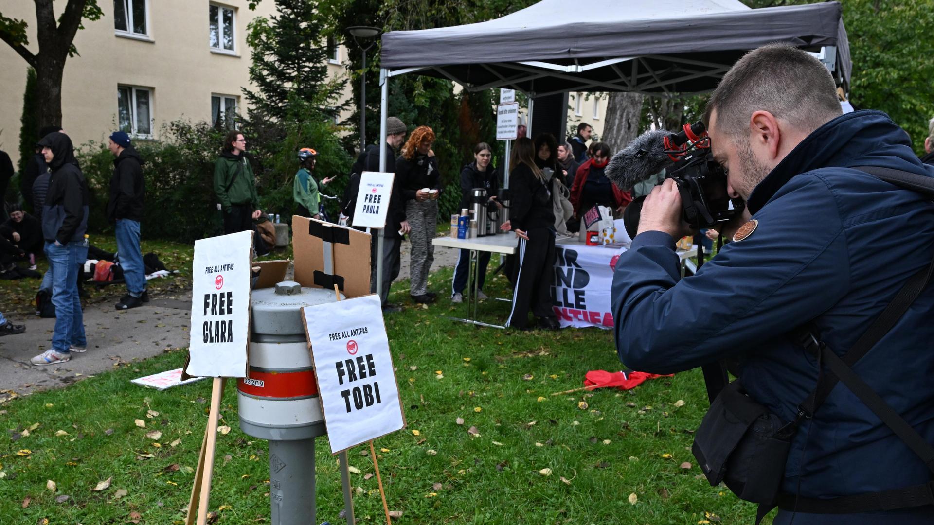 Prozess gegen Clara W.: Erst kam die Erleichterung. Dann die nächste Sorge.