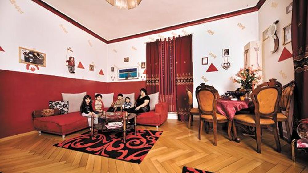 Wohnprojekt in München: Ofelia Filipovic und vier ihrer acht Kinder in einer Altbauwohnung in München-Bogenhausen