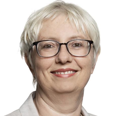 Feminismus: Antje Schrupp ist Politikwissenschaftlerin, Journalistin und Publizistin. Sie beschäftigt sich vor allem mit der politischen Ideengeschichte von Frauen. Sie ist Gastautorin von "10 nach 8". Sie hat 2001 für die 3. Auflage des Buchs "Wie weibliche Freiheit entsteht" das Vorwort geschrieben.