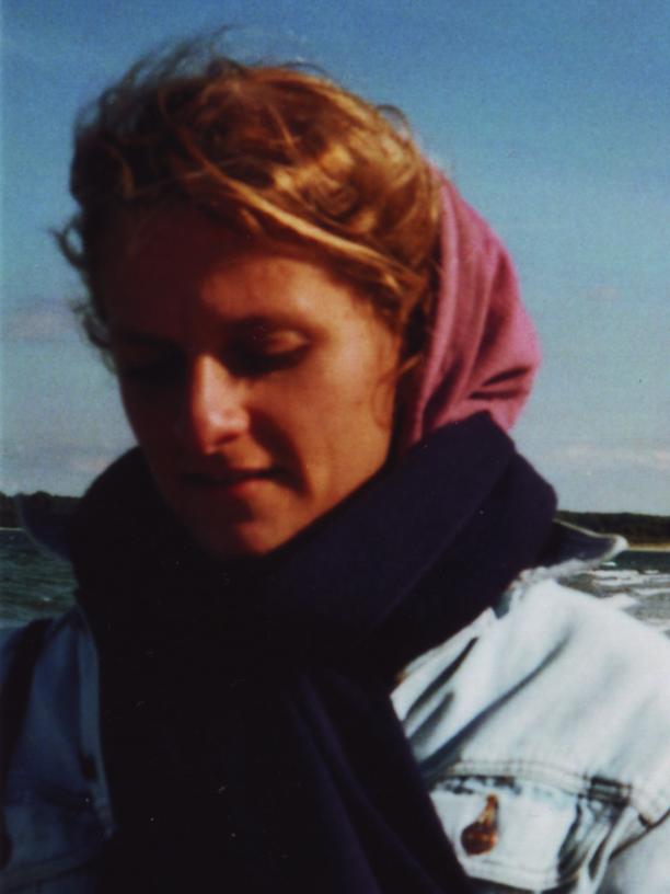 Jule Hoffmann, geboren 1988 in Lübeck, arbeitet als freie Redakteurin und Autorin für Deutschlandfunk Kultur. Sie ist Gastautorin bei "10 nach 8".