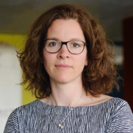 Erderwärmung: Birgit Schneider ist Professorin an der Universität Potsdam, wo sie als Bild- und Medienwissenschaftlerin zu Bildern von Klima und Klimawandel forscht. Letztes Jahr erschien ihr Buch "Klimabilder" bei Matthes & Seitz, zur Zeit erforscht sie mit digitalen Methoden Klimabilder im Netz und Klimanarrative im Computerspiel. Sie ist Gastautorin von "10 nach 8".