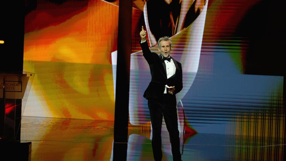 Deutscher Filmpreis Goldene Lola für "Ich bin dein Mensch" ZEIT ONLINE