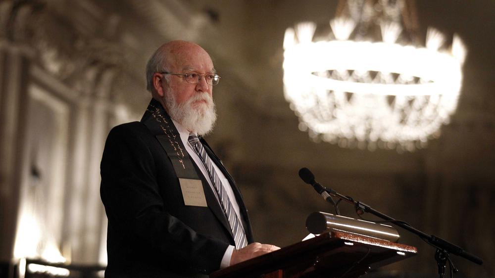 US-amerikanischer Philosoph: Daniel Dennett bei der Annahme des Erasmus-Preises 2012 in Amsterdam 