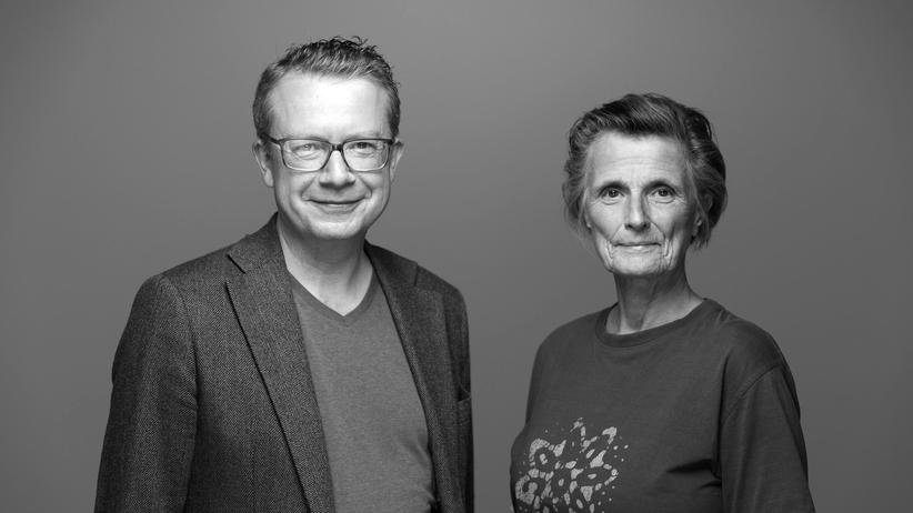 László Krasznahorkai: Die beiden Hosts der Folge sind Iris Radisch und Adam Soboczynski.