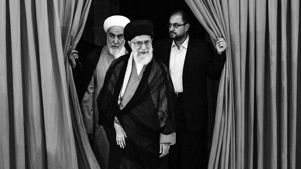  Der starrköpfige Alte regiert seit bald vier Jahrzehnten. Ajatollah Ali Chamenei 2009 in Teheran.