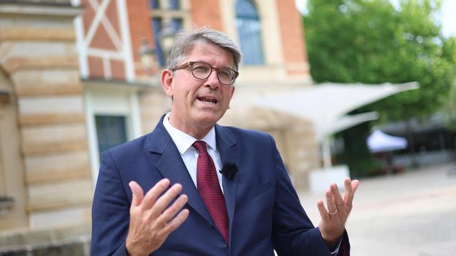 Übernahme von ProSiebenSat.1: Berlusconi verspricht redaktionelle Unabhängigkeit von ProSiebenSat1