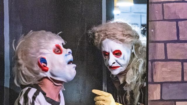 "Peer Gynt": Unter lauter Körpersäften blubbert nur die Leere