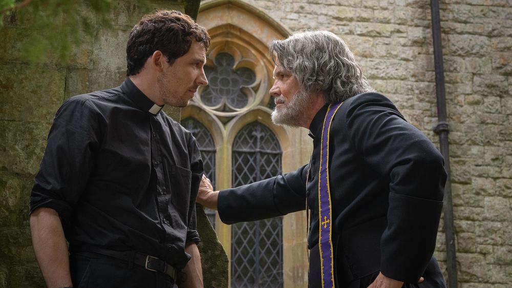  A Knives Out Mystery"