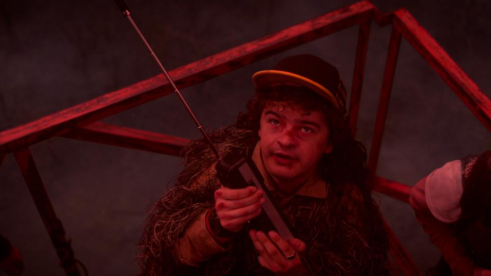 "Stranger Things": Kann Dustin Henderson, gespielt von Gaten Matarazzo, verhindern, dass ihm und seinen Freunden eine fremde Dimension auf den Kopf fällt?