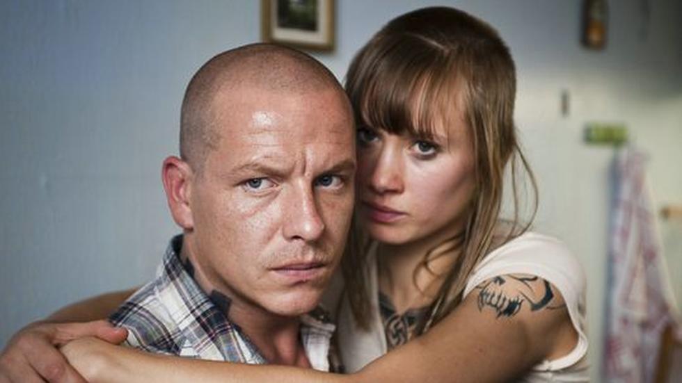 Sandro (Gerdy Zint) und Marisa (Alina Levshin) sind ein Paar.