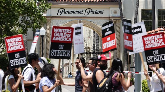 SAG-AFTRA: Hollywood-Schauspieler treten in den Streik