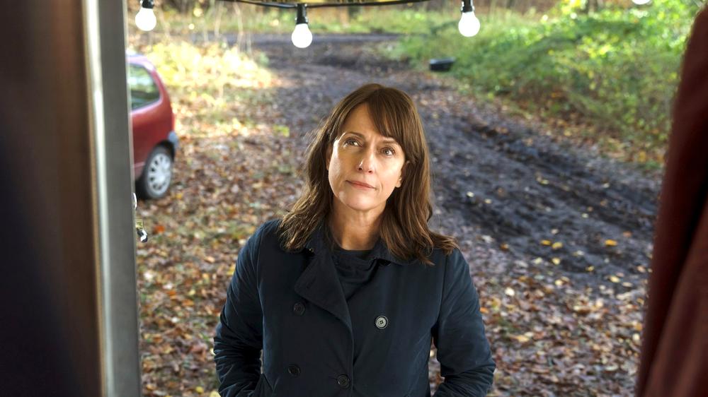  Kommissarin Brasch (Claudia Michelsen) hat im Gegensatz zur Protagonistin des Films einiges zu sagen.