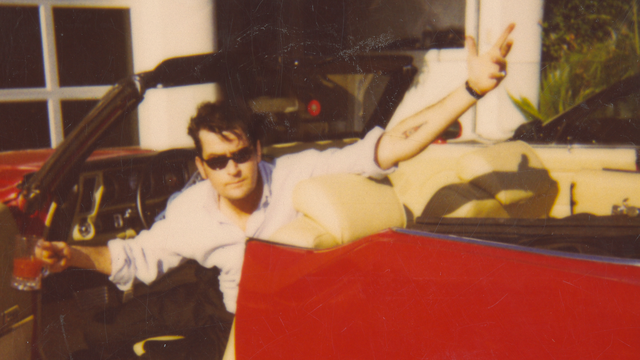 "aka Charlie Sheen": Selbst die Polizei war Fan