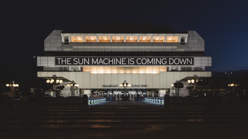 "The Sun Machine Is Coming Down": Einsteigen, losfliegen