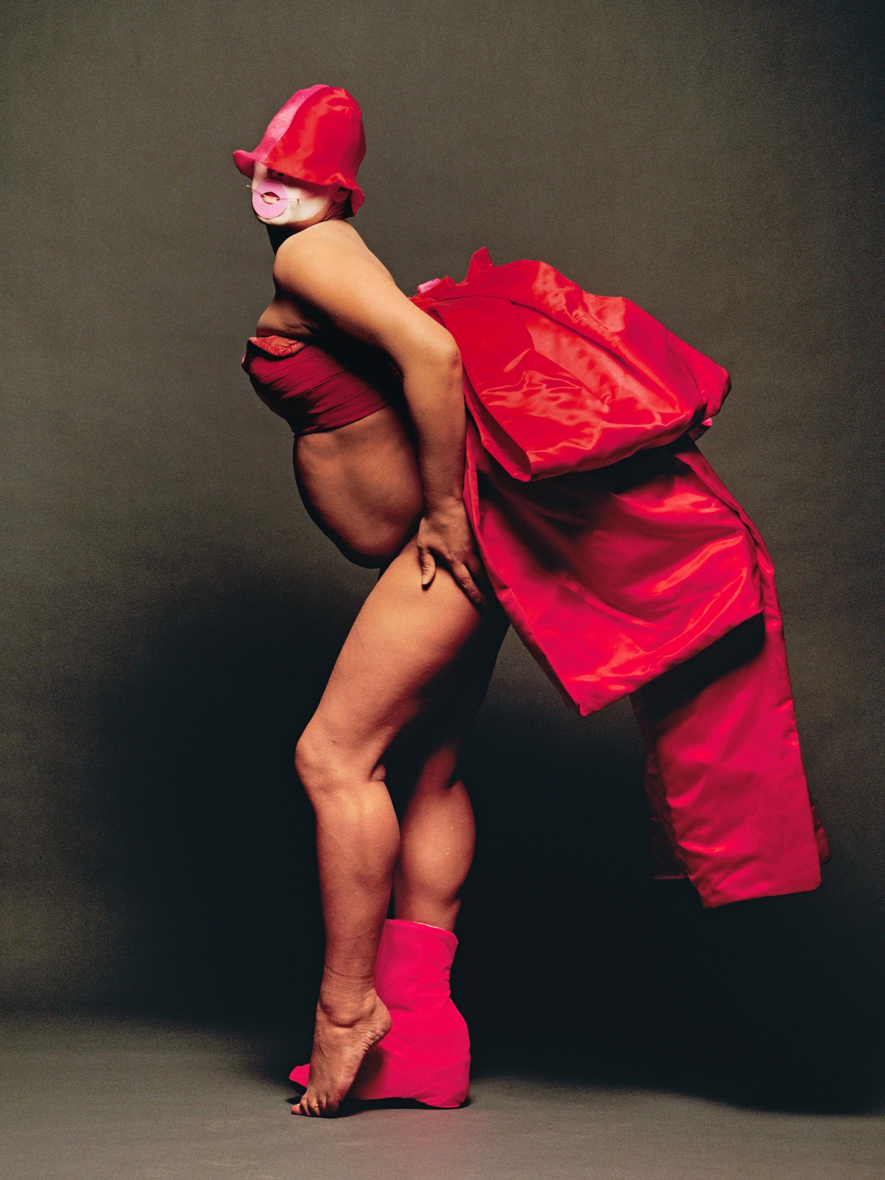 "Leigh Bowery!" in London: Fergus Greer, »Leigh Bowery Session 3 Look 14«, August 1990