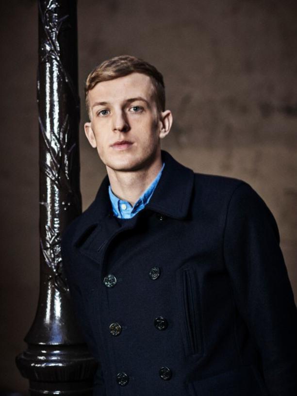 Gelbwesten: Édouard Louis wurde 1992 in Hallencourt in der Picardie geboren. Seine Bücher "Das Ende von Eddy" und "Im Herzen der Gewalt" wurden in über 20 Sprachen übersetzt. Im Januar erscheint sein Roman "Wer hat meinen Vater umgebracht" im S. Fischer Verlag.