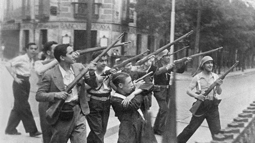 "Reqiuem für einen spanischen Landsmann": Eine Straßenszene aus dem Spanischen Bürgerkrieg in den späten Dreißigerjahren