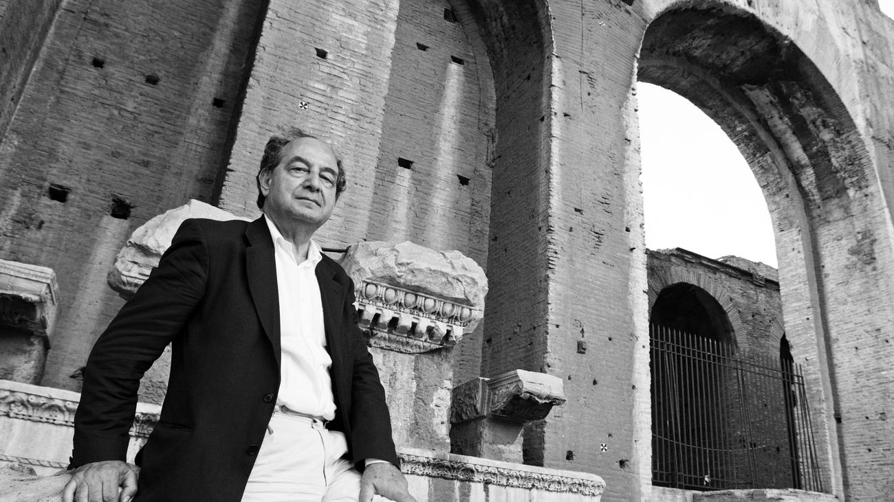 Italien: Schriftsteller Roberto Calasso gestorben | ZEIT ...