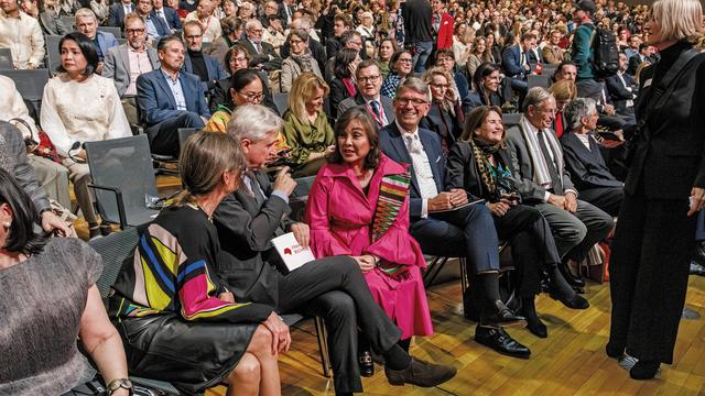 Frankfurter Buchmesse 2025: Da steigt einer fast auf die Barrikaden