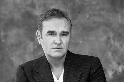 Morrissey-Album: Morrissey sieht sich eher als Dichter denn als Musiker; ein Roman ist in Arbeit.