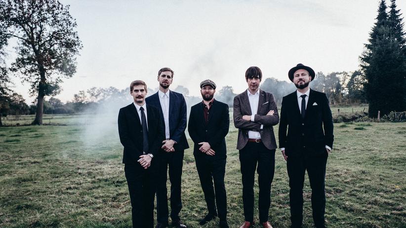 Popband Botschaft: Professor Malte Thran (2. von links) und seine Botschaft