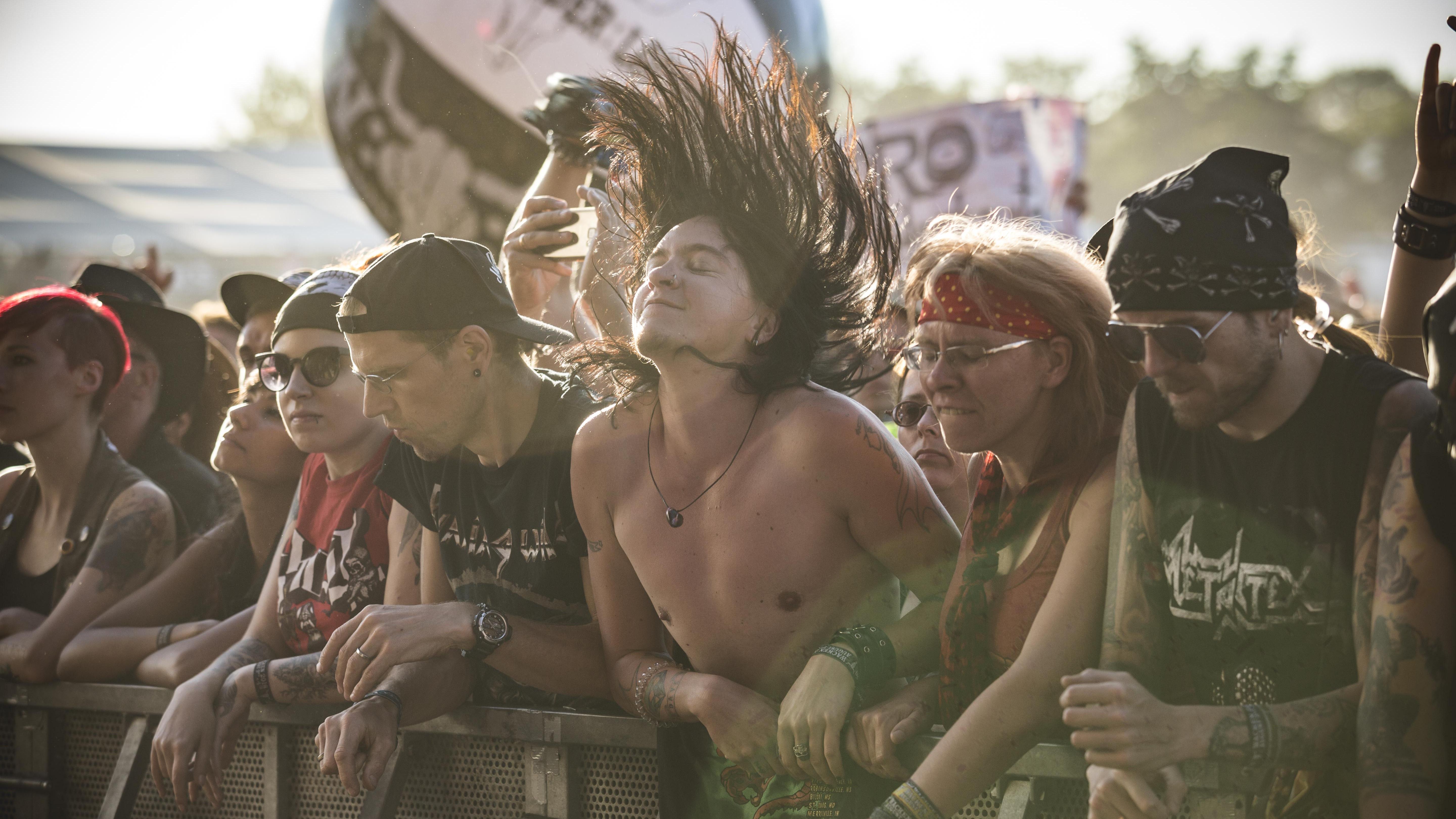 Crisis de la corona: Ante las consecuencias de la pandemia, algunas imágenes parecen históricas.  Incluso si no son para nada viejos: la primera fila en Wacken en 2018