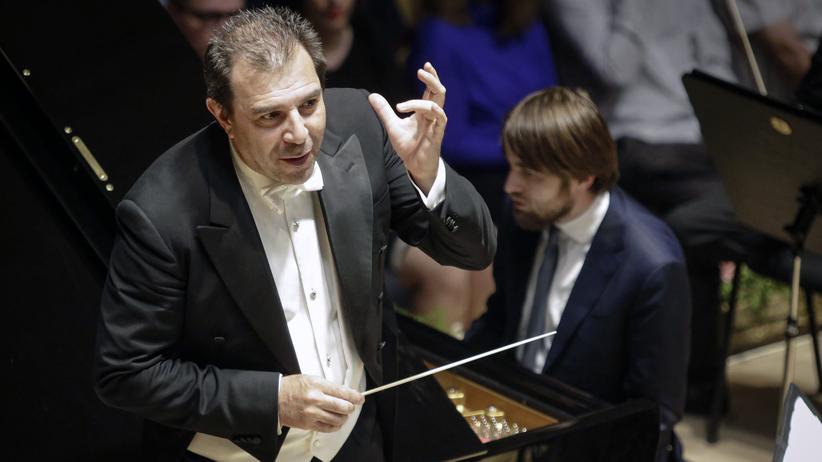Sachsen: Staatskapelle Dresden wählt Daniele Gatti zum neuen Chefdirigenten