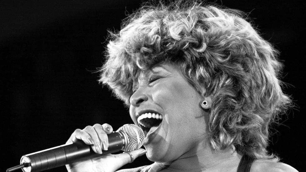 Tina Turner - TuckerDarcy
