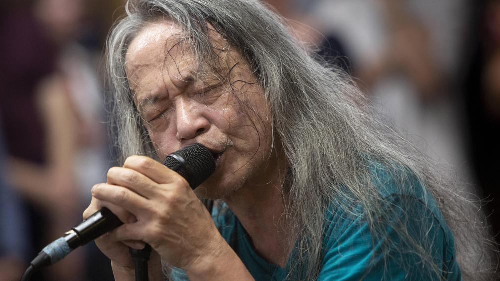 Sänger von Can: Damo Suzuki war Sänger der deutschen Krautrock-Band Can.