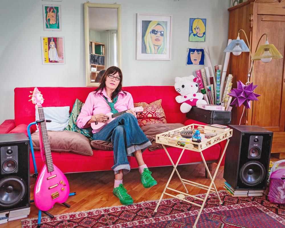 Francoise Cactus im Jahr 2012, zu Hause in ihrer Wohnung in Kreuzberg
