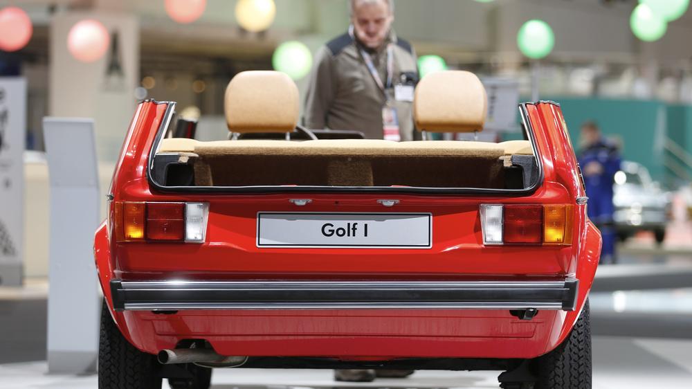 VW: Ein VW Golf I auf einer Ausstellung im März in Essen