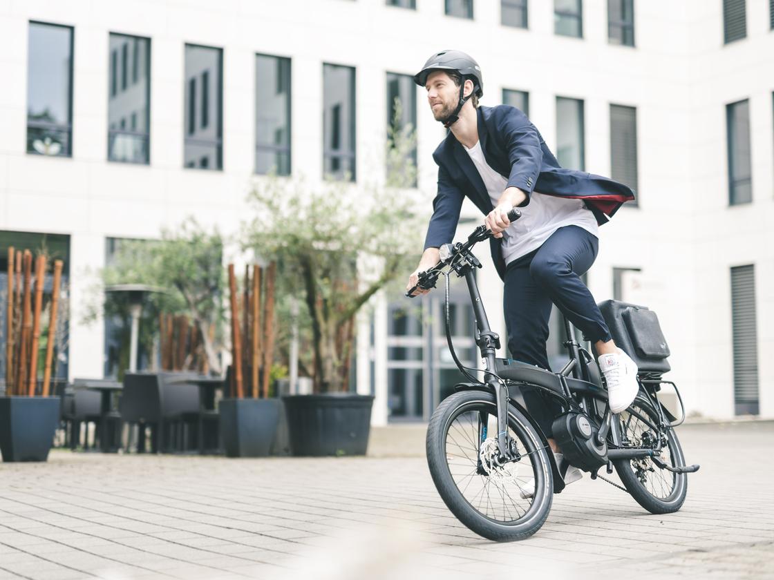 tern electric vektron d8