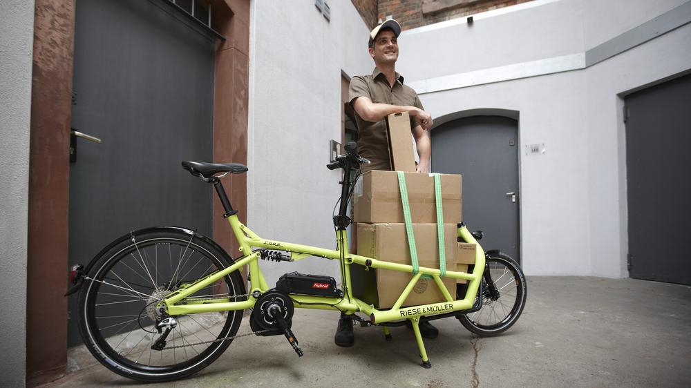 fahrradsattel entlastung steißbein Sella – Beyerswerk ABUS - HYP-E BL.ACE - Farbe:volcano titan MBK Bundle Schmerzlos Sport PRO