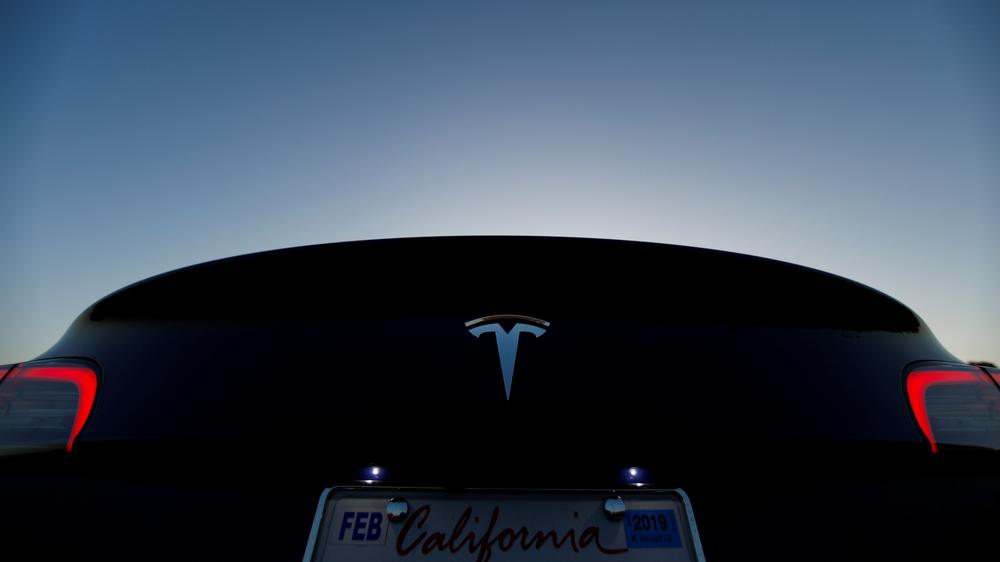 Tesla Model 3: Das Tesla Model 3 soll ein Elektroauto für die breite Masse sein – der aktuelle Preis spricht eher dagegen.